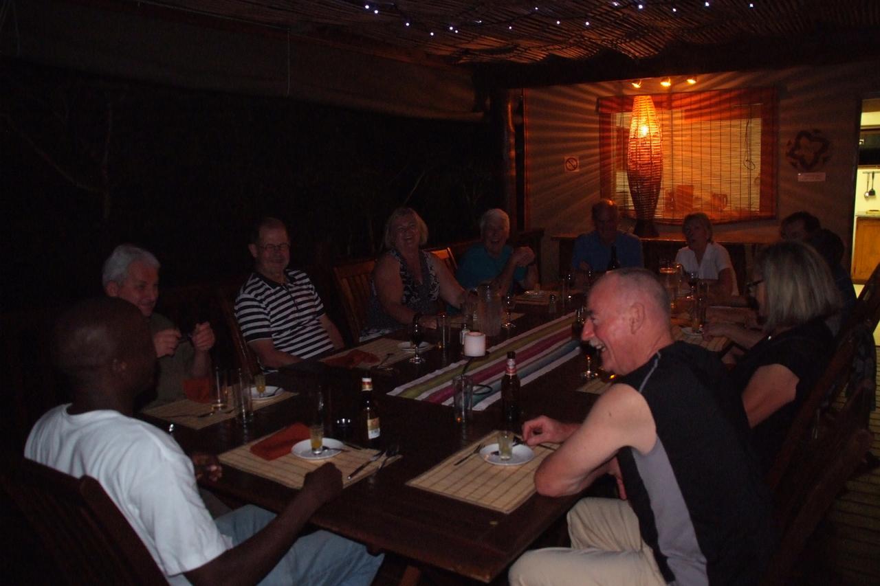 שלושלואי Umkhumbi Lodge מראה חיצוני תמונה