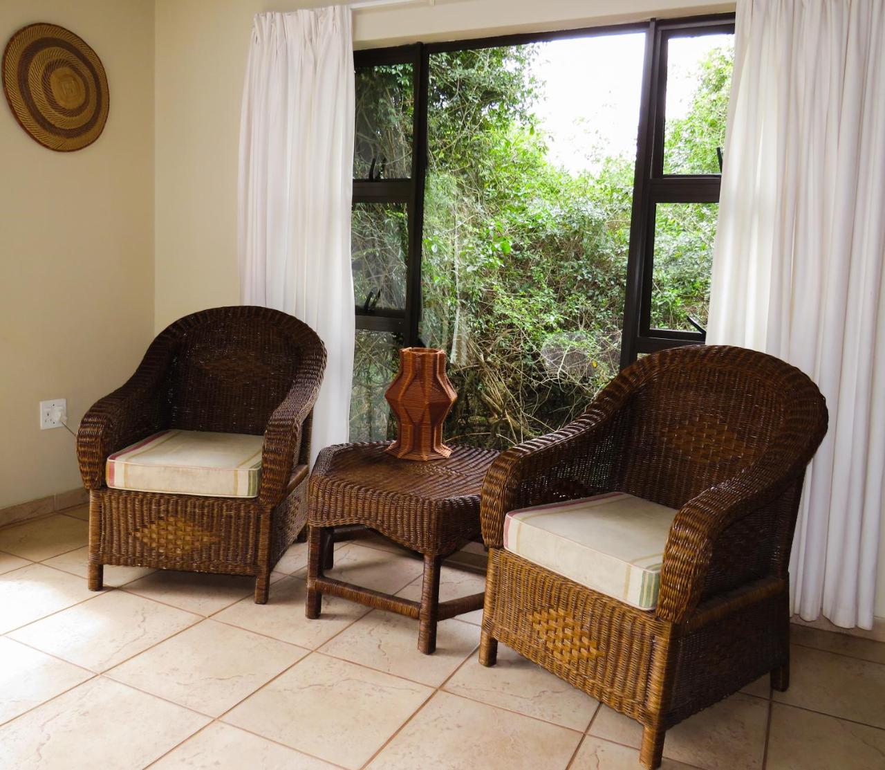 שלושלואי Umkhumbi Lodge מראה חיצוני תמונה