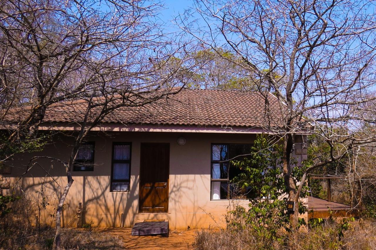 שלושלואי Umkhumbi Lodge מראה חיצוני תמונה